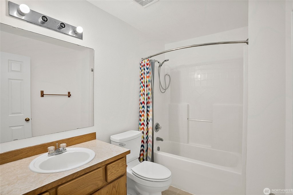 Veterans Agents 8803 198th St E Spanaway bathroom 3