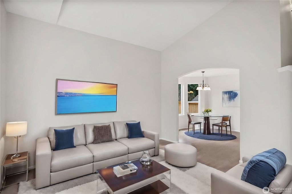 Veterans Agents 8803 198th St E Spanaway livingroom