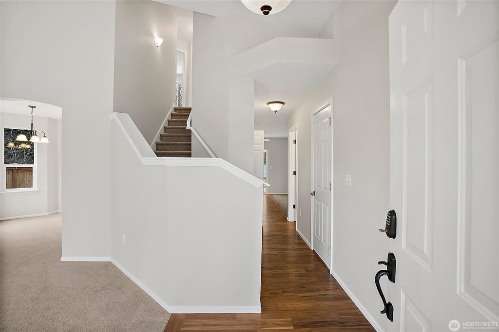 Veterans Agents 8803 198th St E Spanaway stairs