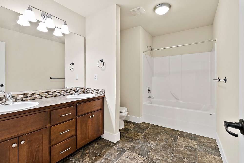 031 24 web or mls img 8699 375