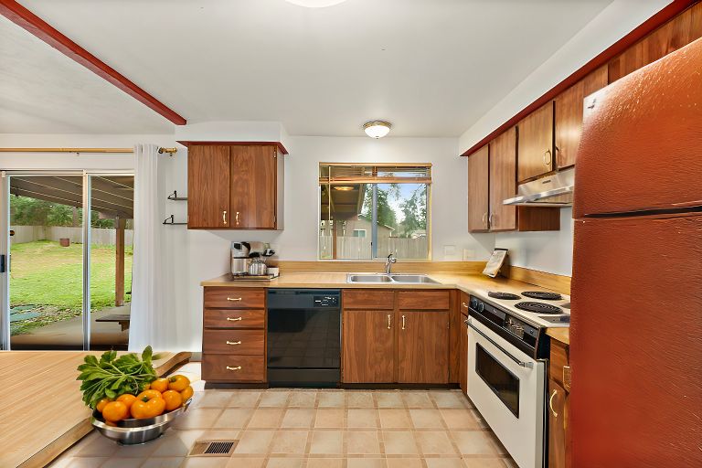 Delightful Single-Level Rambler with a Rare 3.25% Assumable Interest Rate! 11 web or mls DSC04928 Kitchen Modern 2 1