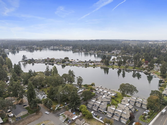 Affordable Modern Waterfront Lakewood Townhome – $10K Buyer Incentive 003 1 3 170