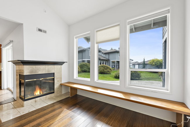 Affordable Modern Waterfront Lakewood Townhome – $10K Buyer Incentive 013 9 web or mls dsc02643 30