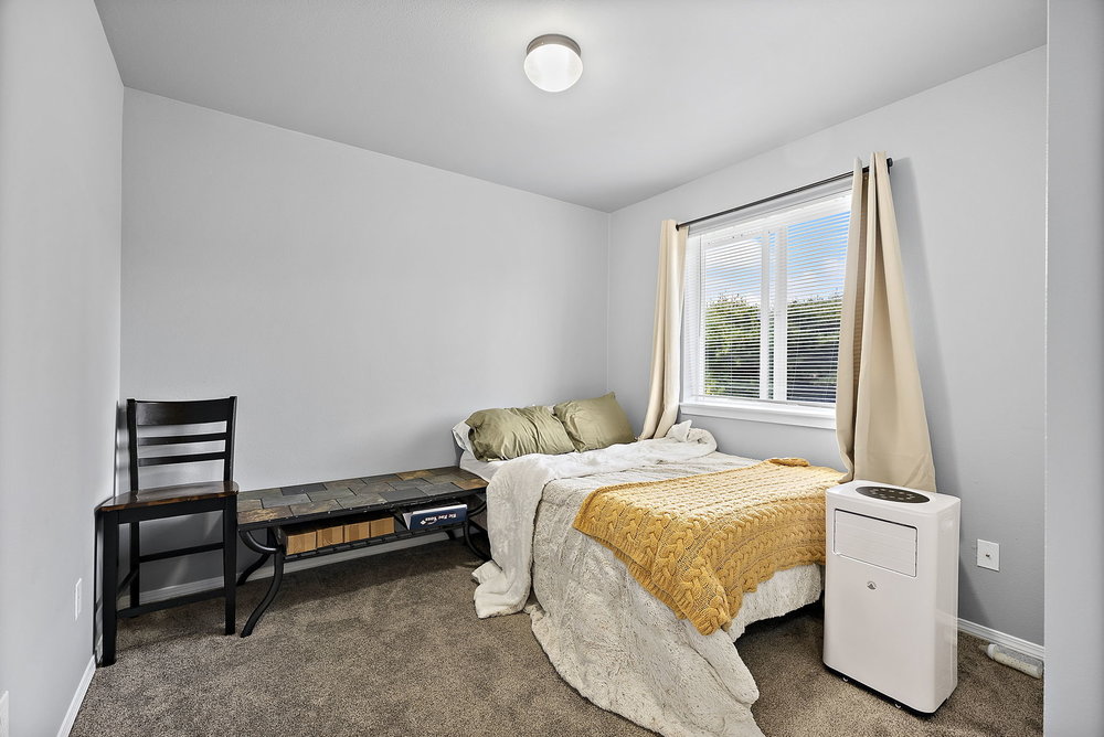 Explore Modern Living at Courtney Ridge Condominiums in Puyallup, WA 017 12 web or mls dsc00715 1 183