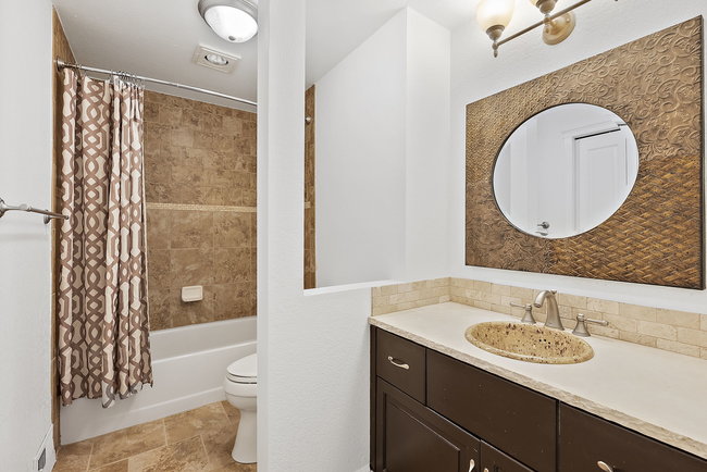 Affordable Modern Waterfront Lakewood Townhome – $10K Buyer Incentive 024 41 web or mls dsc02787 713