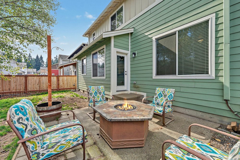 Only Roughly $2K Buyout: A Graham Home with a 5.25% VA Assumable Loan 037 38 web or mls dsc01663 2 543